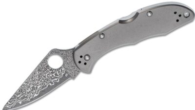 Delica 4 Folding Knife Flat Ground 2.95" VG10 Damascus Plain Blade, Titanium Handle, Lockback C11TIPD